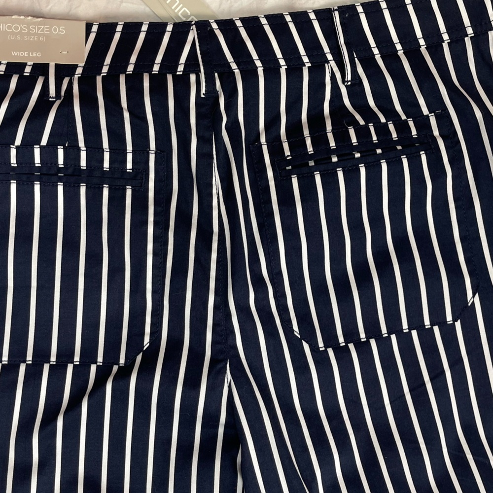 Chico’s navy and white stripes cotton wide leg crop stretch pants women’s size 6 - Picture 9 of 17